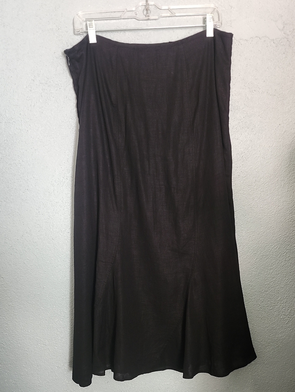 Apostrophe Black Linen Midi Skirt